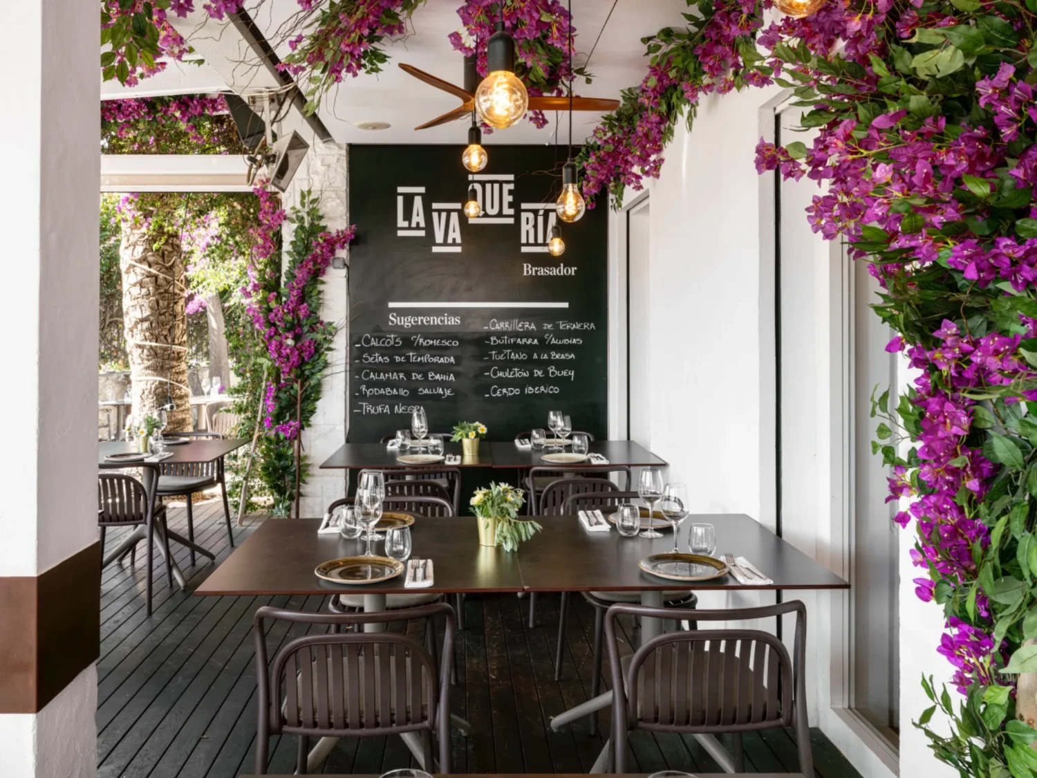la-vaqueria-playa-san-juan-interiorismo-vegetal-03